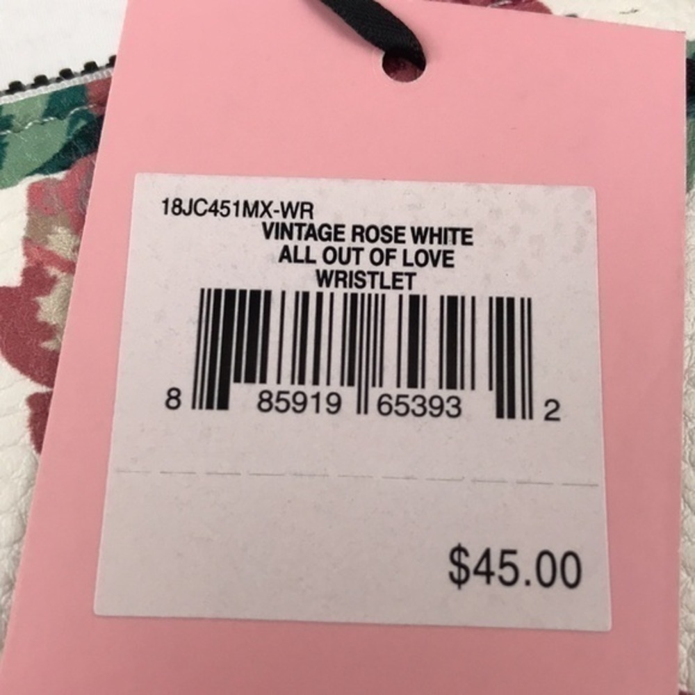 Juicy Couture - ‘Roses’ clutch. 9.5” x 5.5”. NWT. Last one! - Picture 4 of 4